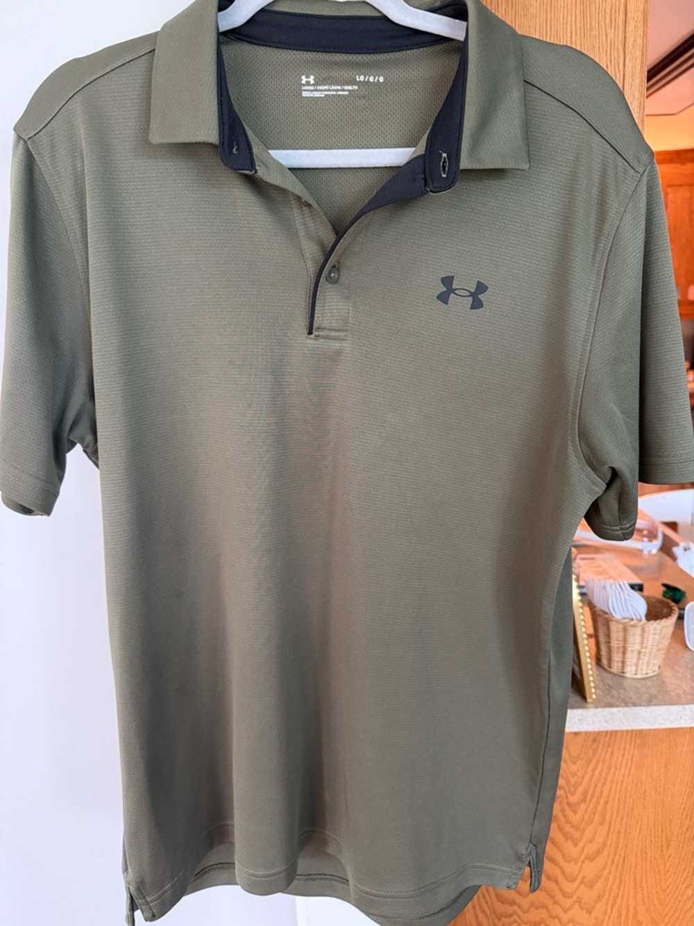Under Armour Men's Olive Green Polo with Black Collar Accent